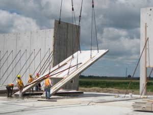 Algoma crane wall panel being Tilted-up